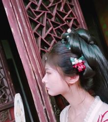 -一揽芳华汉服旗袍体验馆(拙政园店)