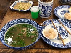 麻酱凉皮-老白家水盆羊肉