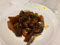 牛筋牛腩炖萝卜-杭州香格里拉·香宫中餐厅