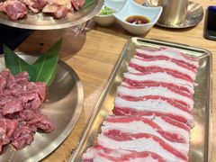 -青瓦餐厅·生鱼片·韩园烤肉(西塔店)