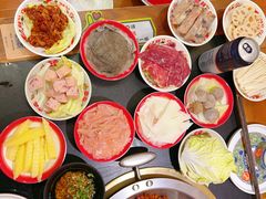 -沸炉重庆老火锅(军事博物馆店)