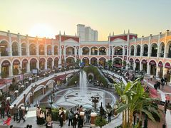 -佛罗伦萨小镇广佛名品奥特莱斯(疏港路店)