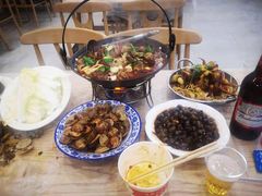 -江城燕子大排档(江汉路步行街店)