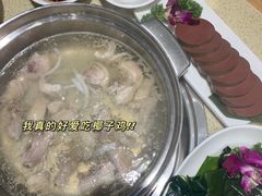 -煲大王猪肚鸡·椰子鸡火锅(红谷滩万达店)