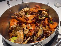 -七欣天香辣蟹火锅(闵行浦江欢乐颂店)