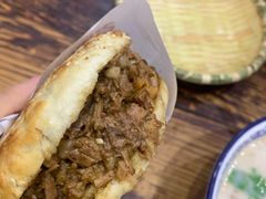 牛肉烧饼（多肉）-穆得·老周家牛肉烧饼(普利街店)
