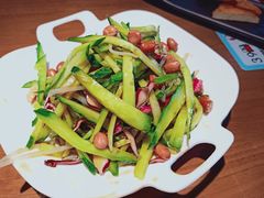 东北大拌菜-胖哥俩肉蟹煲(世茂国际广场店)