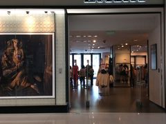 -ZARA(恒隆广场店)