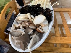 -小板凳·锦州烧烤(高新区店)