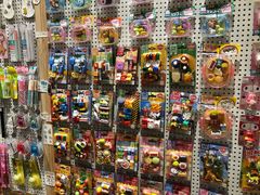 -猫的天空之城概念书店(杭州南宋御街店)