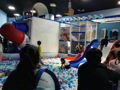 -青岛嘉年华主题乐园