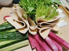 大丰收蘸酱菜-关东小磨东北菜(上海长风大悦城店)