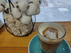 云端坚果-COTTON CAFE(德信·中外公寓店)