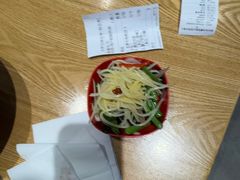 -三好食堂(煎饺·馄饨·肉饼米线·盛世广场店)