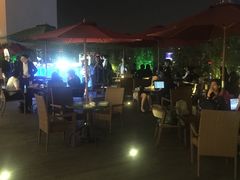 -南国会酒家(岗顶1站广场店)