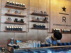 -星巴克(六合路店)