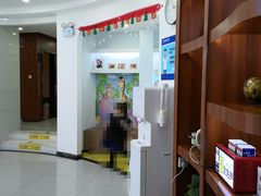 -咿呀口腔(光谷分院)