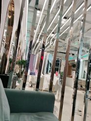 -BULB STUDIO 巴柏明星发型工作室