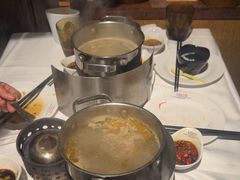 -领鲜活海鲜榴莲自助火锅(东门店)