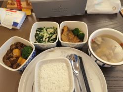 -悦芽母婴护理月子中心(凤起潮鸣府店)