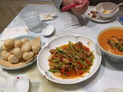 -孔雀云贵川·融合菜(长宁来福士店)