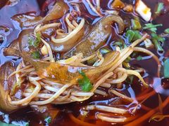-拈签一笑黄牛肉辣卤串串