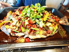 -俏巴妹烤鱼香锅(奥体店)