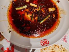 -肥肥虾庄·金牌油焖大虾(杨园滨江时代walk店)