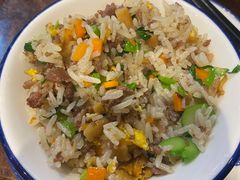 牛肉炒饭-胡须佬鸡煲四季火锅(海雅缤纷城店)