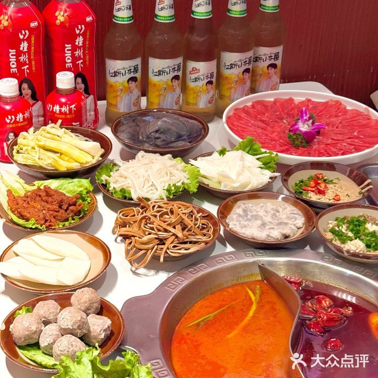 在西安！5️⃣天吃3️⃣次的老火锅！🤤