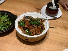 -胡子大厨·超级小炒肉(晶耀前滩店)