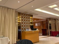 -荣誉海鲜酒楼(海湾店)
