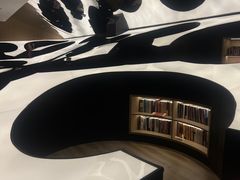 -涨巢·潮玩水疗局