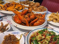 -三妹小龙虾·黄油蟹(华侨城总店)