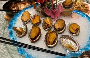 Green Bean Stir-fried Abalone