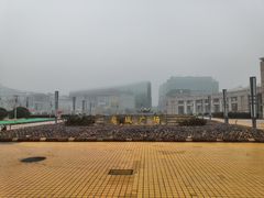 -泉城广场