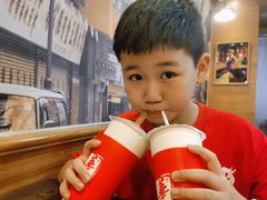 -御华麟·港奶·港包·港咖(解放路第二市场店)