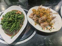 -小海豚•老字号海鲜餐厅(天涯店)