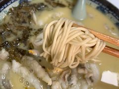 -明呈黄鱼面馆(斜土路店)