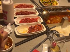 -海底捞火锅(曹安公路店)