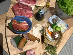 -山川小町·极番烧肉(新地假日广场店)