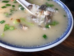-亚忠小吃店(曾厝垵店)