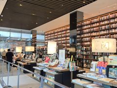 -茑屋书店(天目里店)