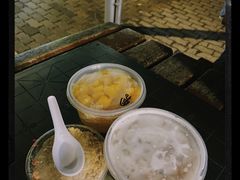 -特式糖水铺甜品