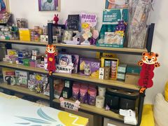 -山宅一喵德文卷毛猫舍