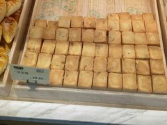 凤梨酥-泸溪河桃酥(长乐路店)