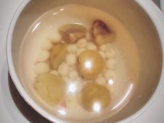 鸡头米&nbsp;桂花板栗-新荣记(建国门外大街店)