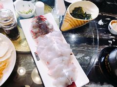 -何鲜菇火锅(大营盘店)