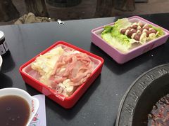 -楠柏弯休闲山庄(梨花溪店)