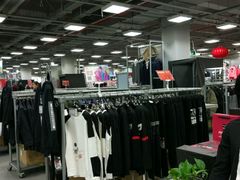 -上品折扣(回龙观店)